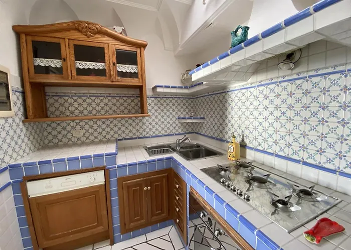 Teste Di Moro Villa *