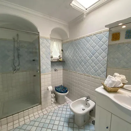 Teste Di Moro Villa *